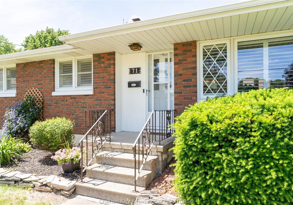 71-coatsworth-avenue-chatham-ontario-26013497