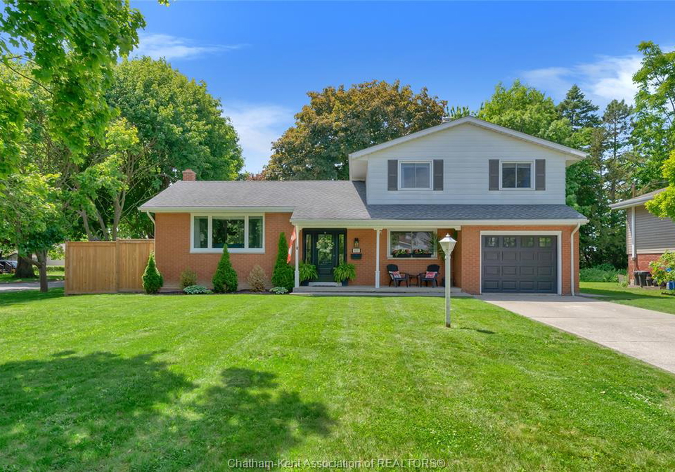 403-dora-drive-wallaceburg-ontario-26013512