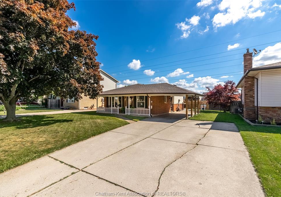 63-rossini-crescent-chatham-ontario-26013525