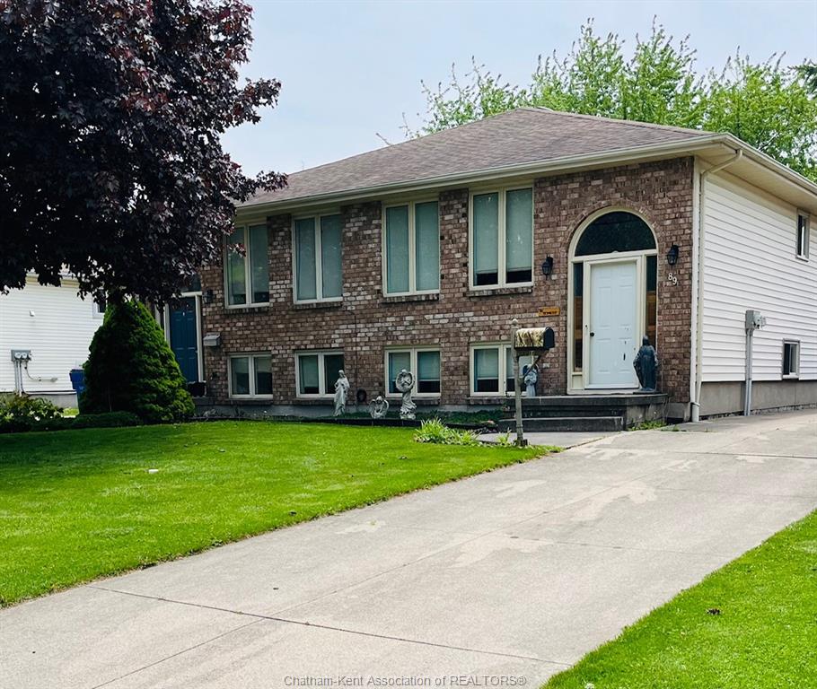 89-bruinsma-avenue-wallaceburg-ontario-26013527