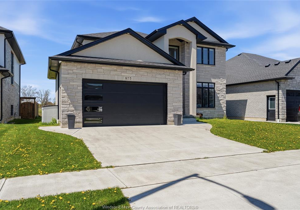 875-magnolia-lane-sarnia-ontario-26013531