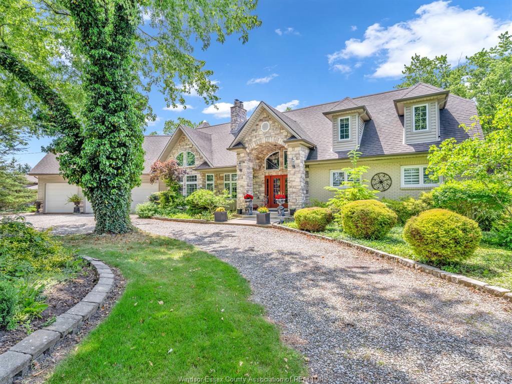 8355-broderick-road-lasalle-ontario-26013543