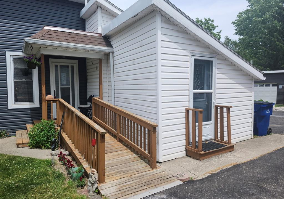74-lemuel-street-thamesville-ontario-26013545
