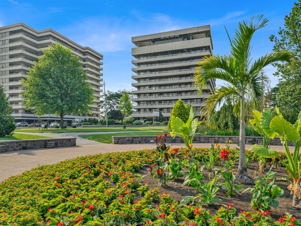 5125-riverside-drive-east-windsor-ontario-26013546