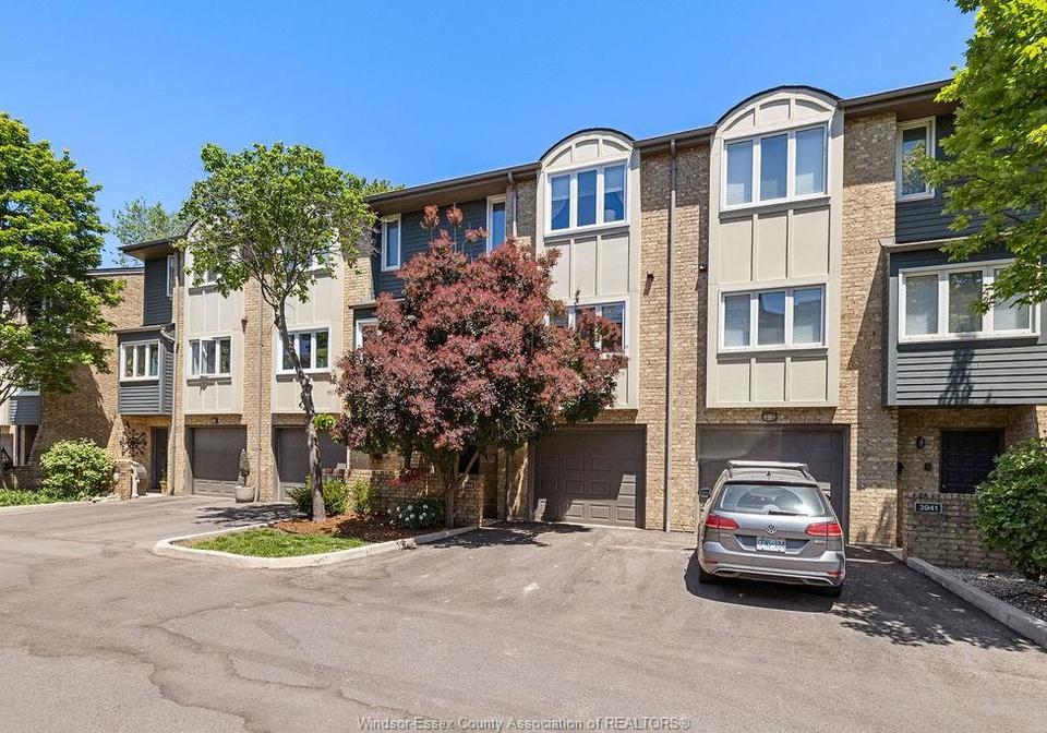3943-riverside-drive-east-windsor-ontario-26013550