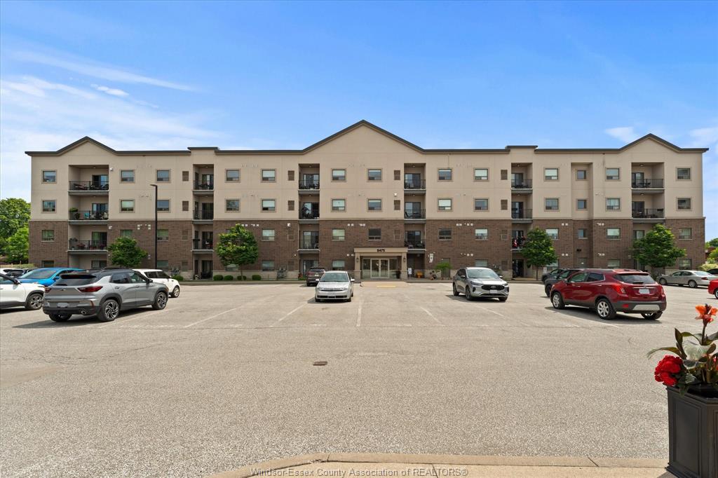 8475-wyandotte-street-east-windsor-ontario-26013556