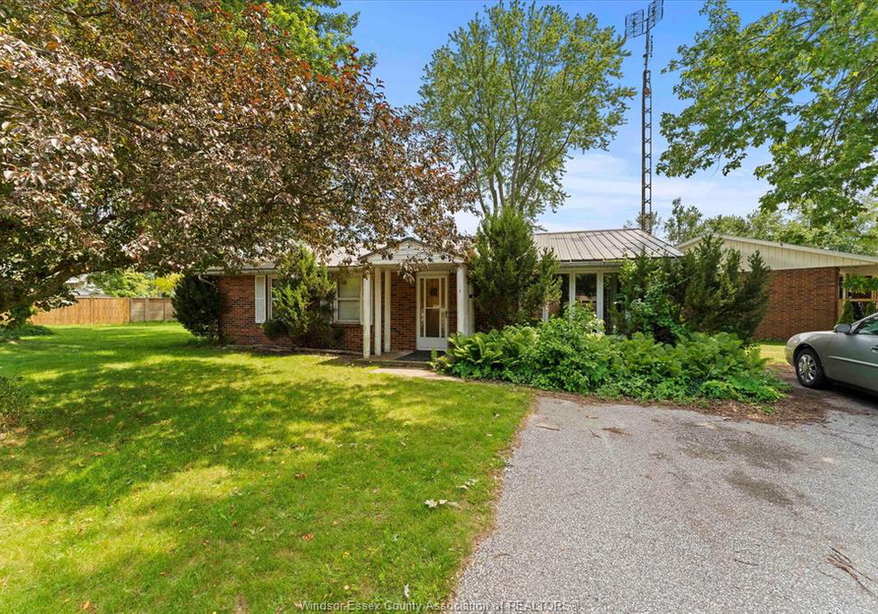 309-bayview-crescent-kingsville-ontario-26013562