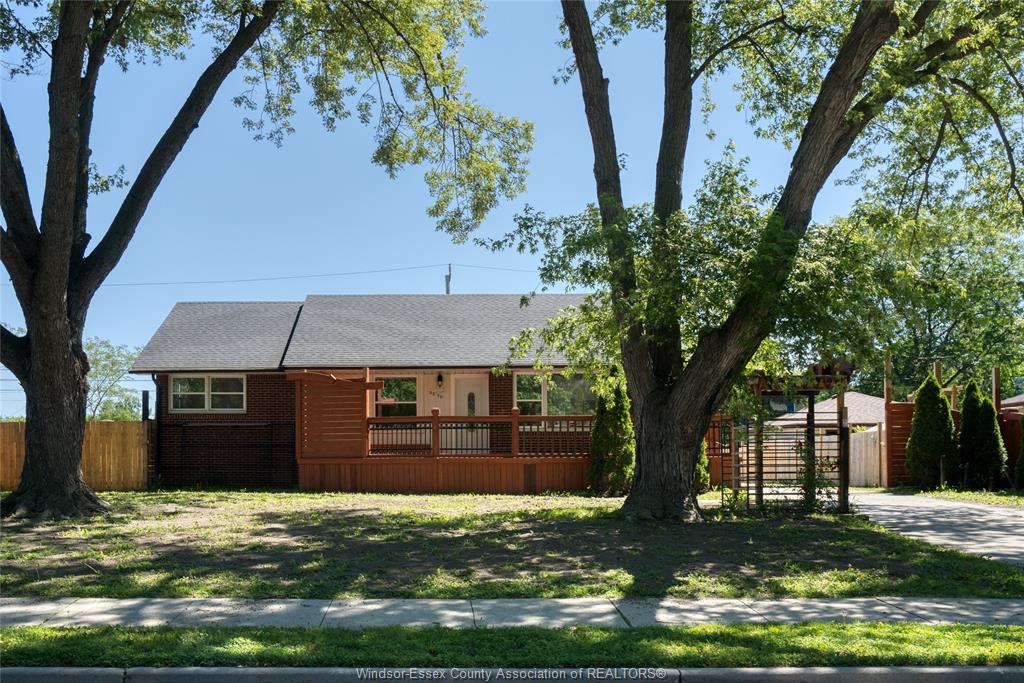 3310-rankin-avenue-windsor-ontario-26013585