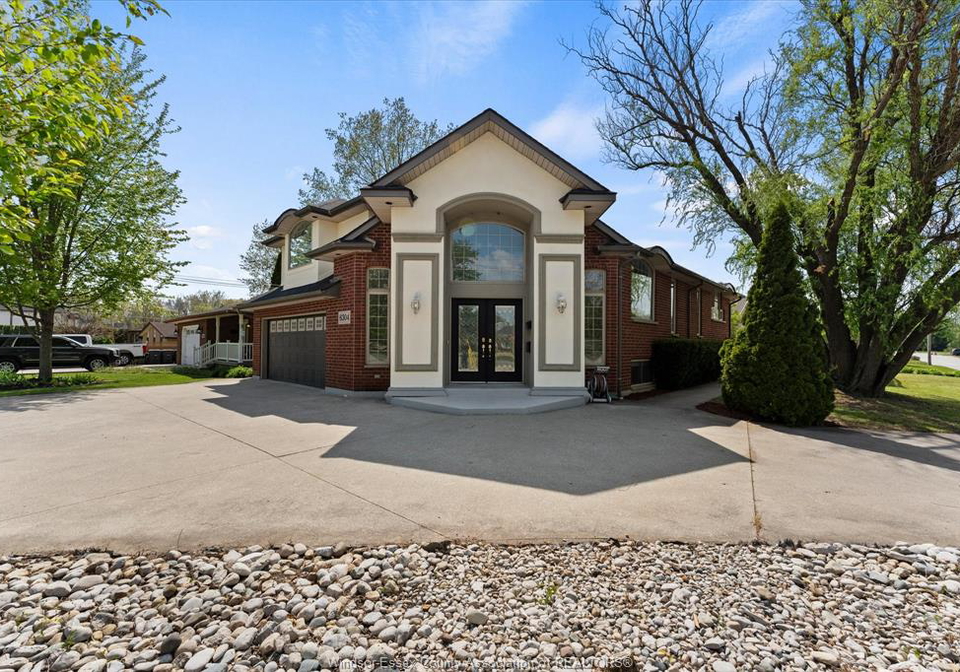 6304-matchette-road-lasalle-ontario-26013597