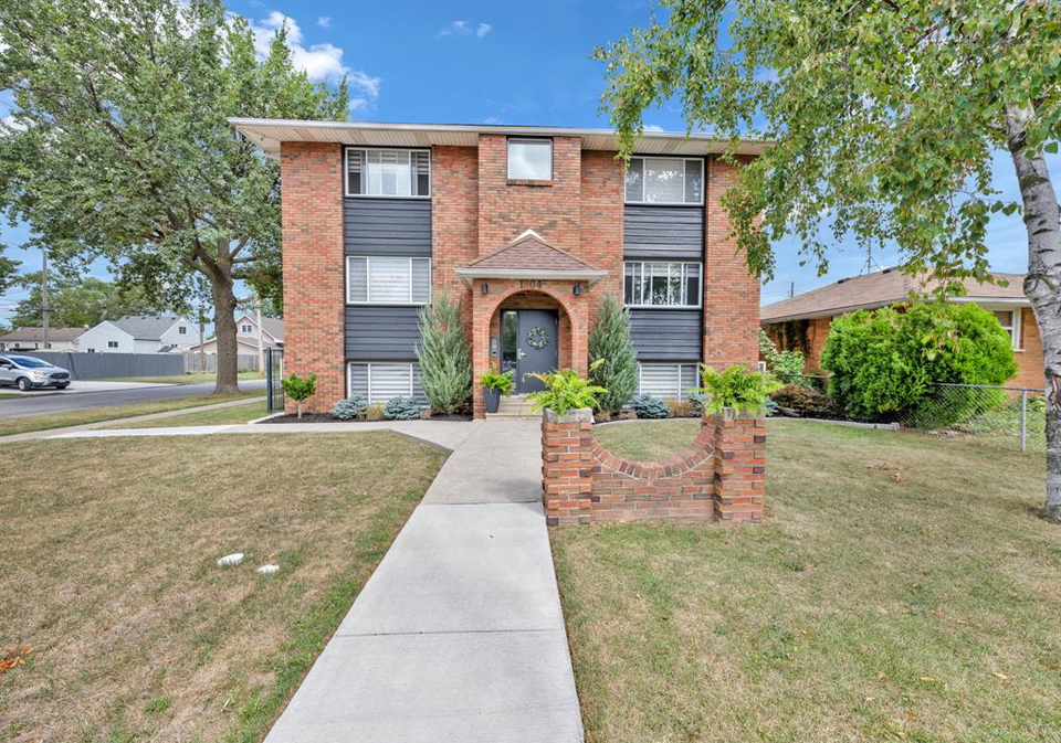 1904-olive-windsor-ontario-26013612