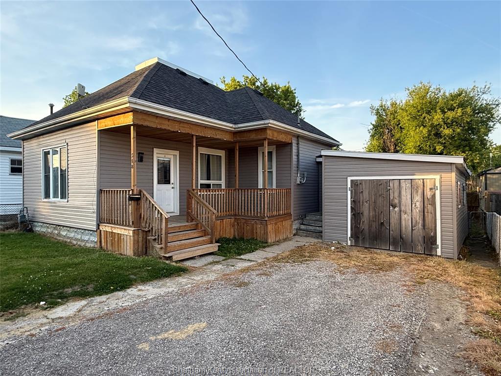 318-lafontaine-street-wallaceburg-ontario-26013640
