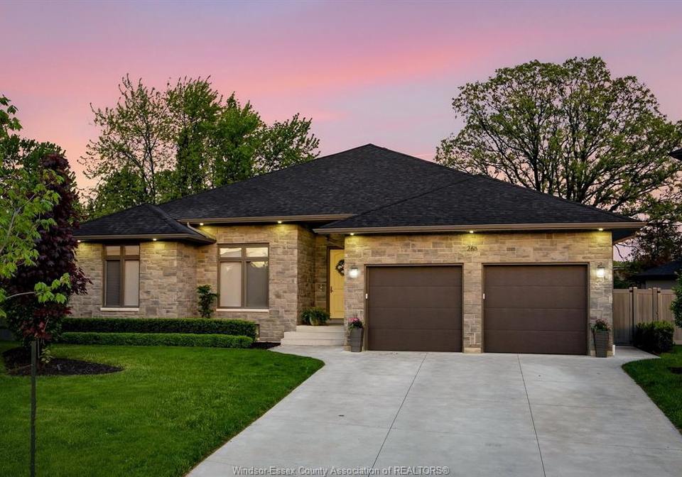 266-xavier-circle-lakeshore-ontario-26013651