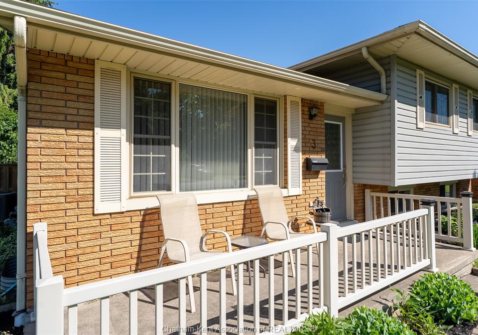 3-goldmere-drive-chatham-ontario-26013655