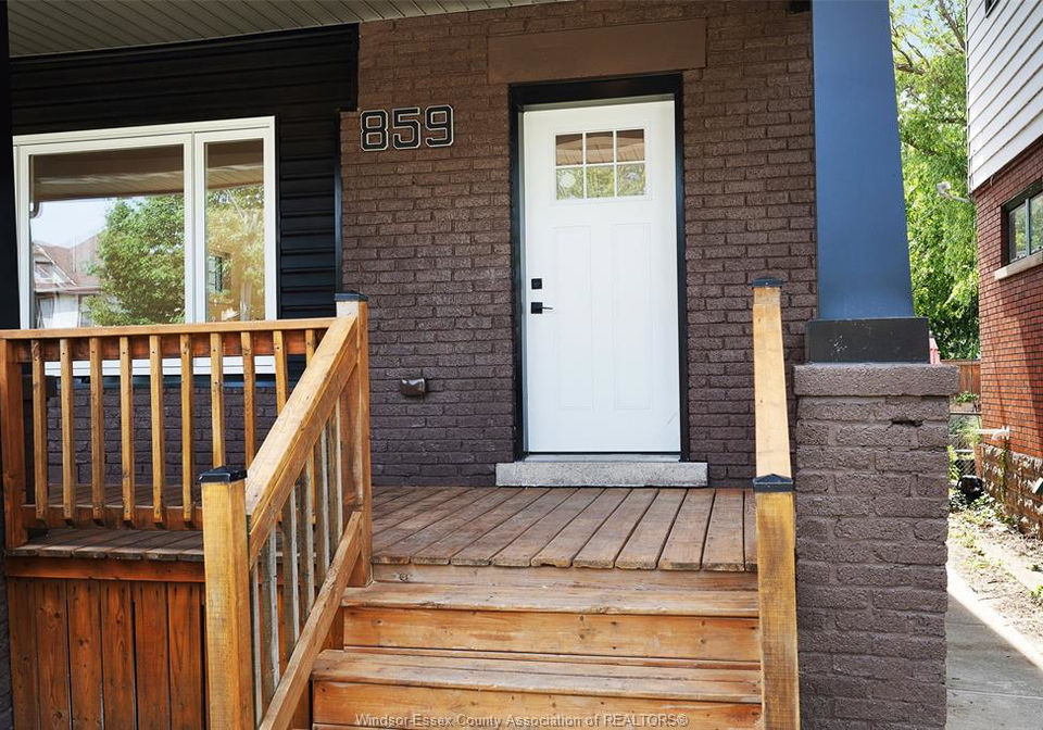859-moy-avenue-windsor-ontario-26013664