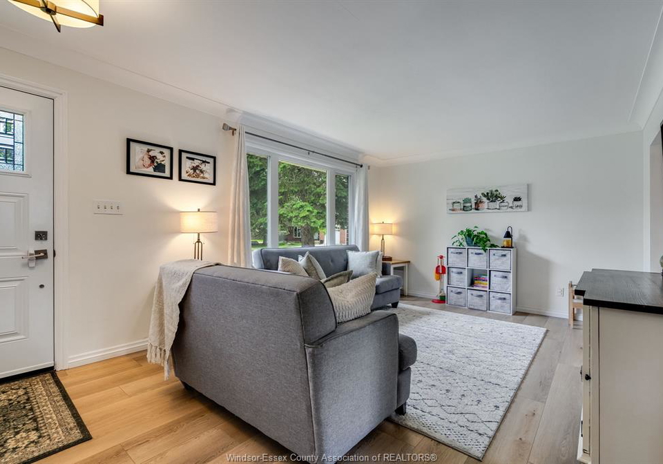4399-ashfield-crescent-windsor-ontario-26013665