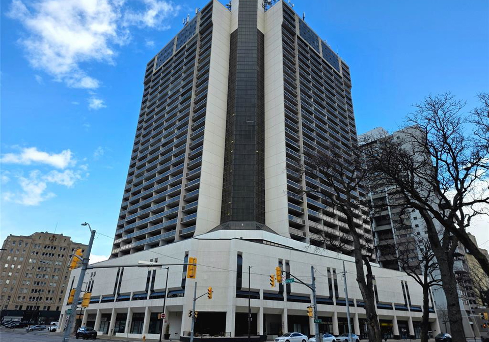 150-park-street-west-windsor-ontario-26013672