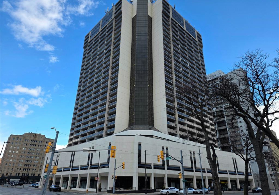 150-park-street-west-windsor-ontario-26013672