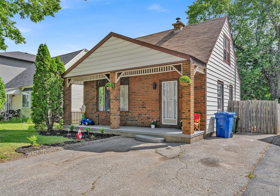 1218-california-avenue-windsor-ontario-26013673