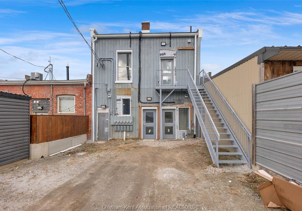 131-main-street-dresden-ontario-26013676