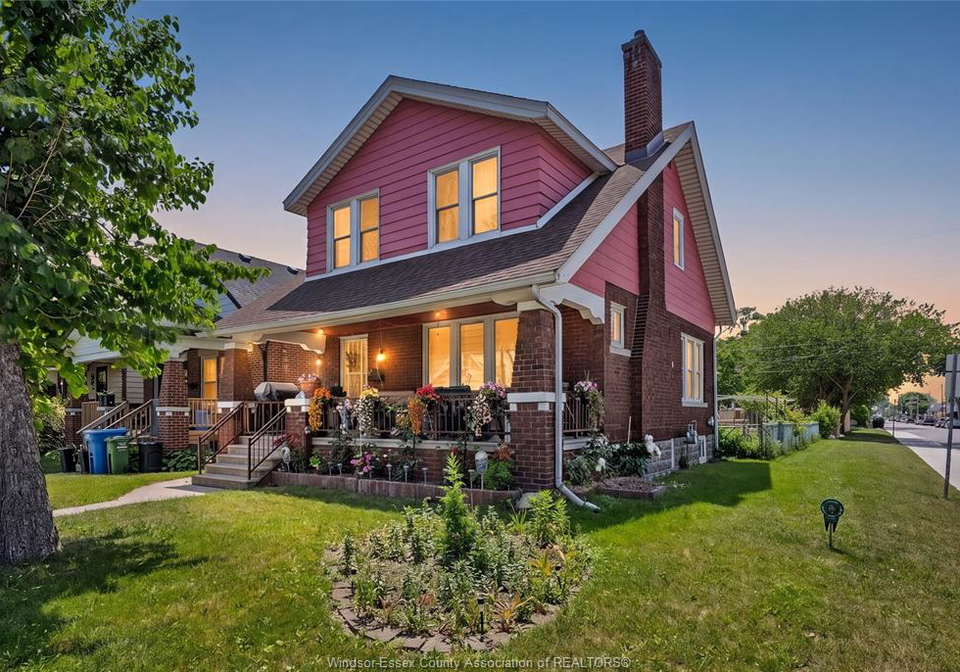 1407-hall-windsor-ontario-26013688