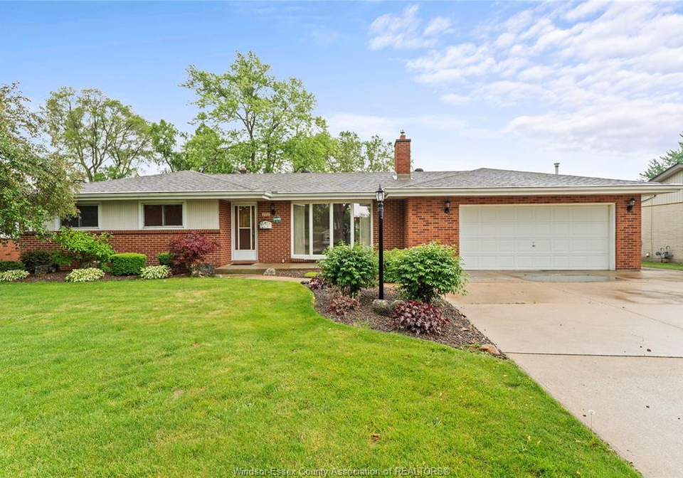 771-bedford-street-windsor-ontario-26013699