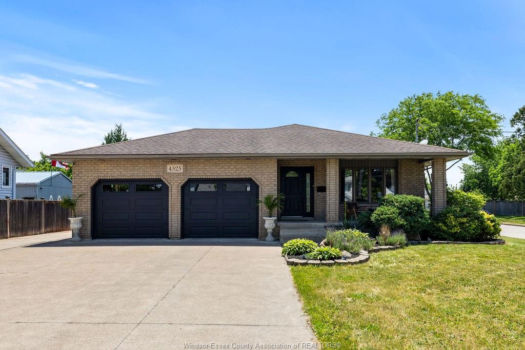 4525-grand-marais-road-e-windsor-ontario-26013710
