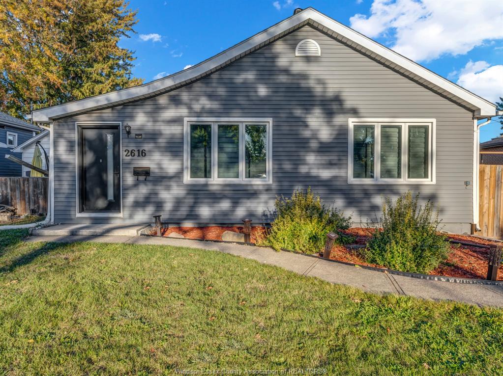 2616-tourangeau-road-windsor-ontario-26013738