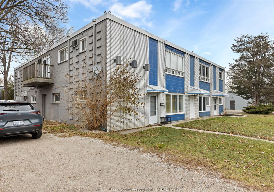1400-1430-seneca-street-windsor-ontario-26013744