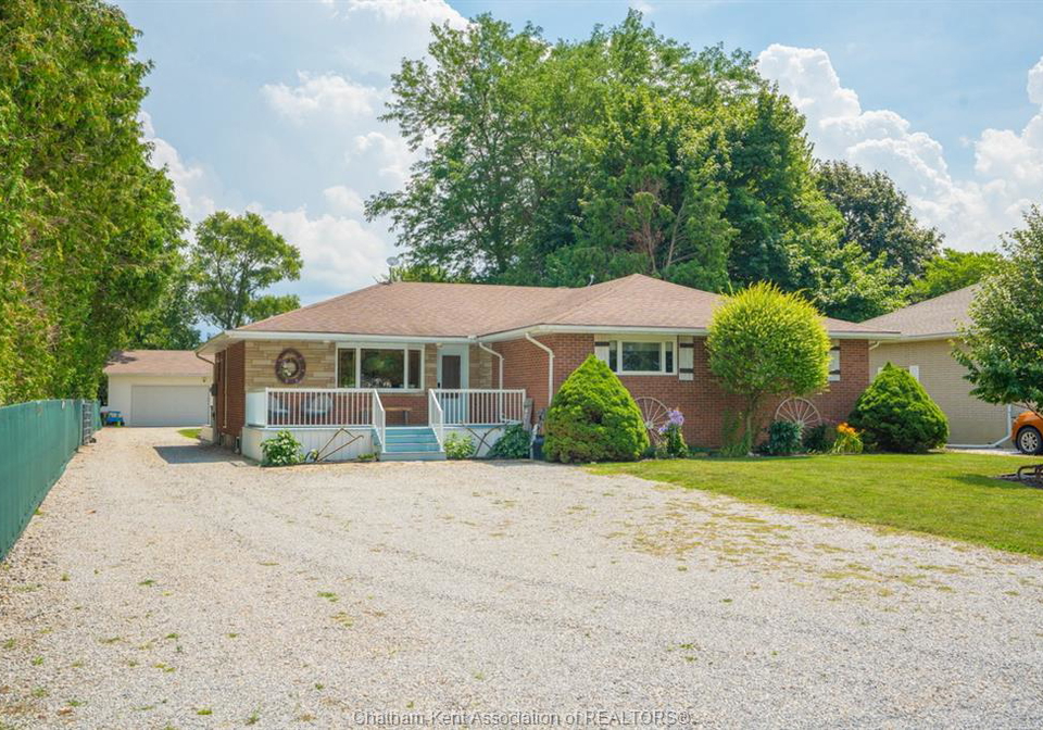7138-benoit-drive-grande-pointe-ontario-26013756