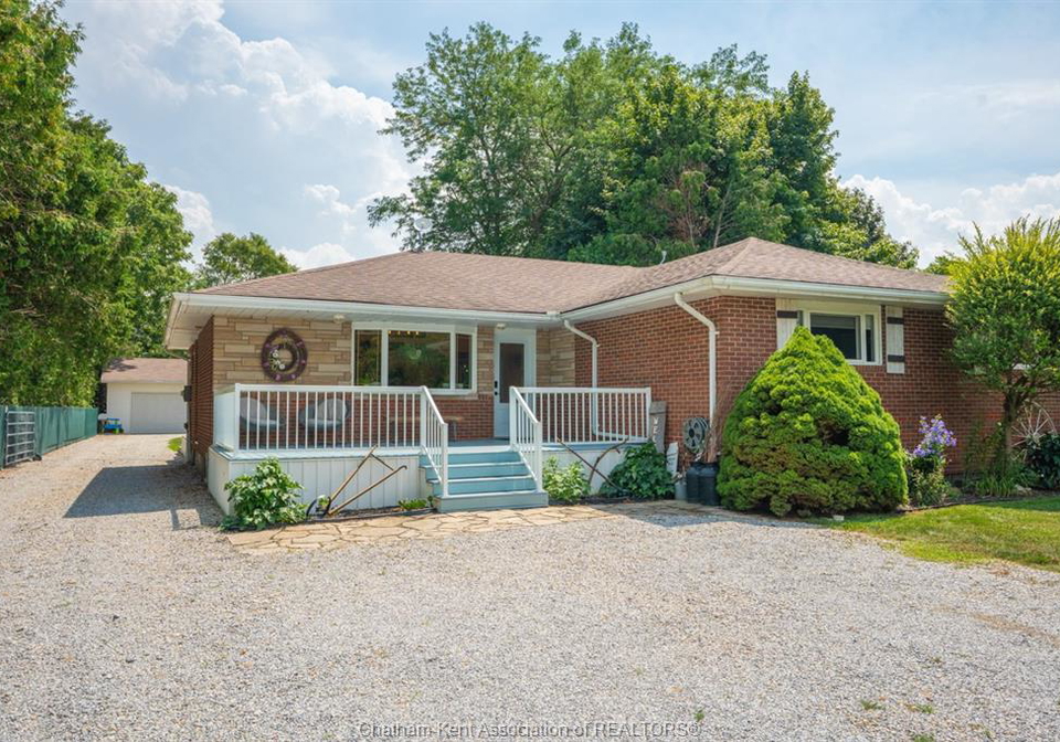 7138-benoit-drive-grande-pointe-ontario-26013756