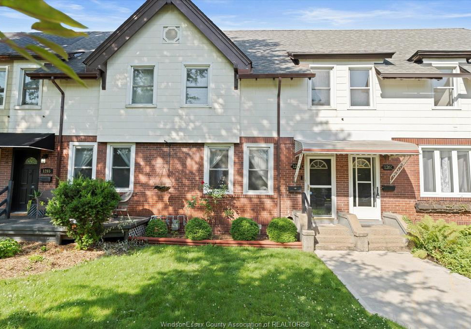 1263-monmouth-windsor-ontario-26013766