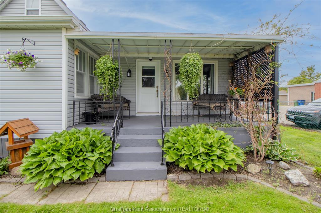 100-taylor-avenue-chatham-ontario-26013770