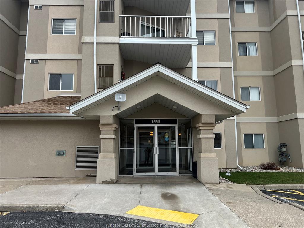 1535-grand-marais-road-west-windsor-ontario-26013777