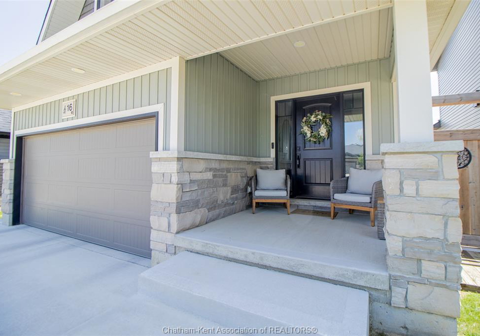16-cabot-trail-chatham-ontario-26013779