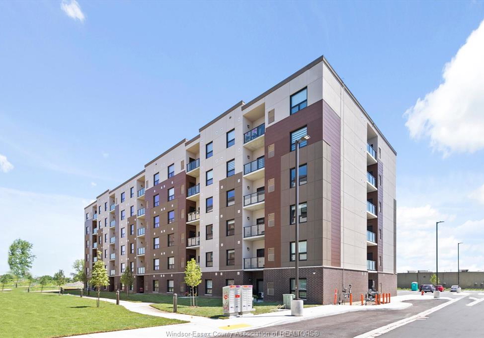 728-brownstone-drive-tecumseh-ontario-26013794