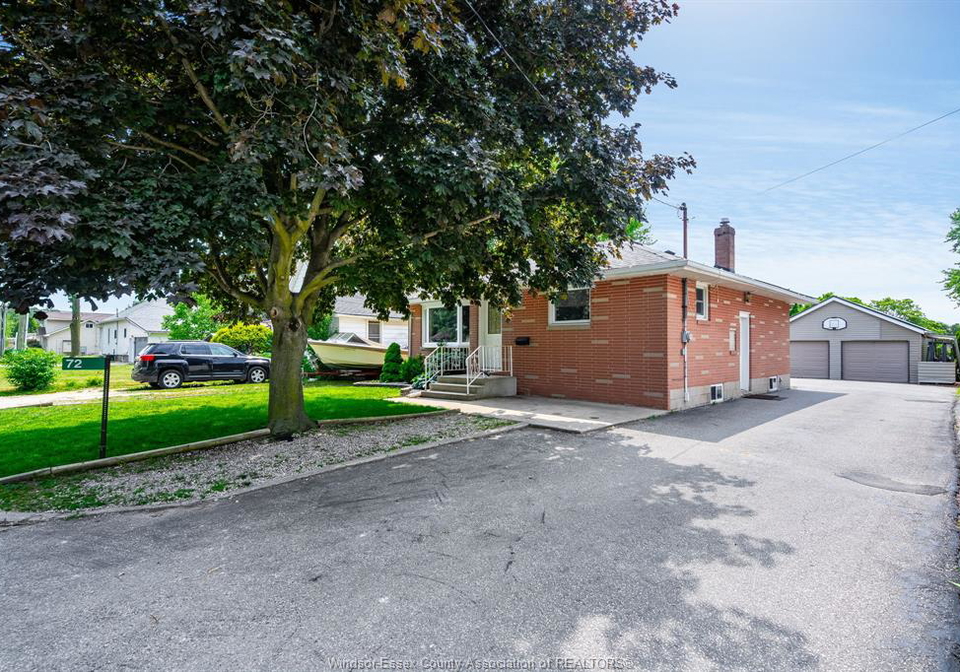 72-hodgins-street-leamington-ontario-26013815