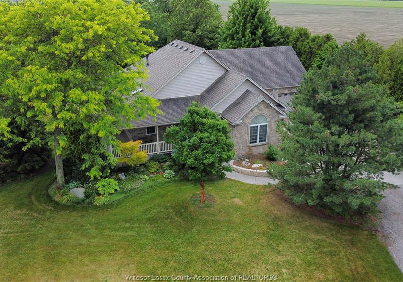 1347-north-rear-road-lakeshore-ontario-26013824