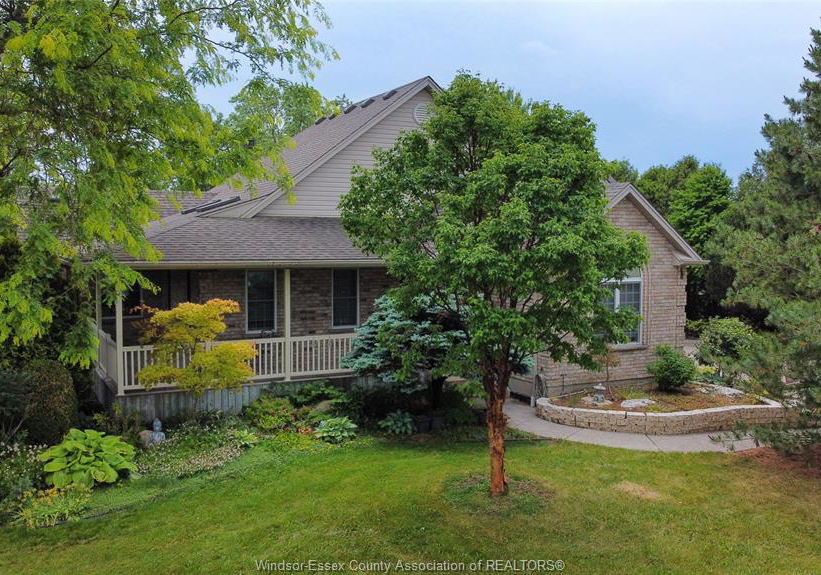 1347-north-rear-road-lakeshore-ontario-26013824