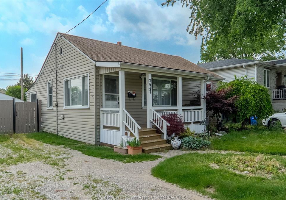 2647-george-windsor-ontario-26013855