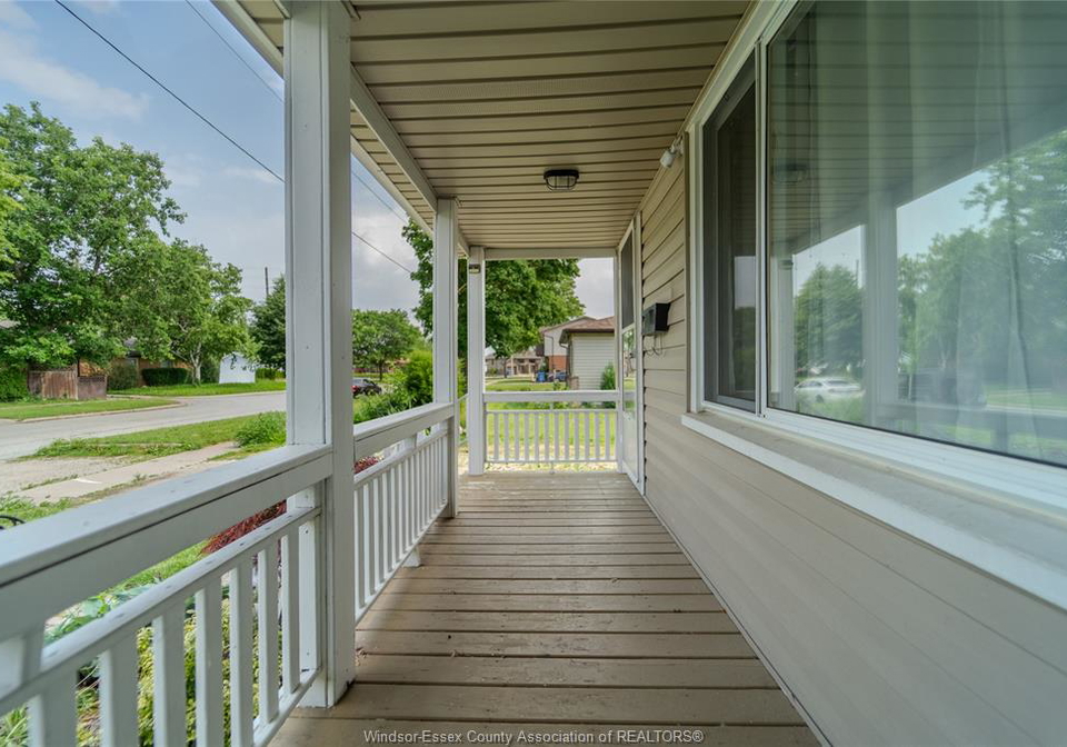 2647-george-windsor-ontario-26013855