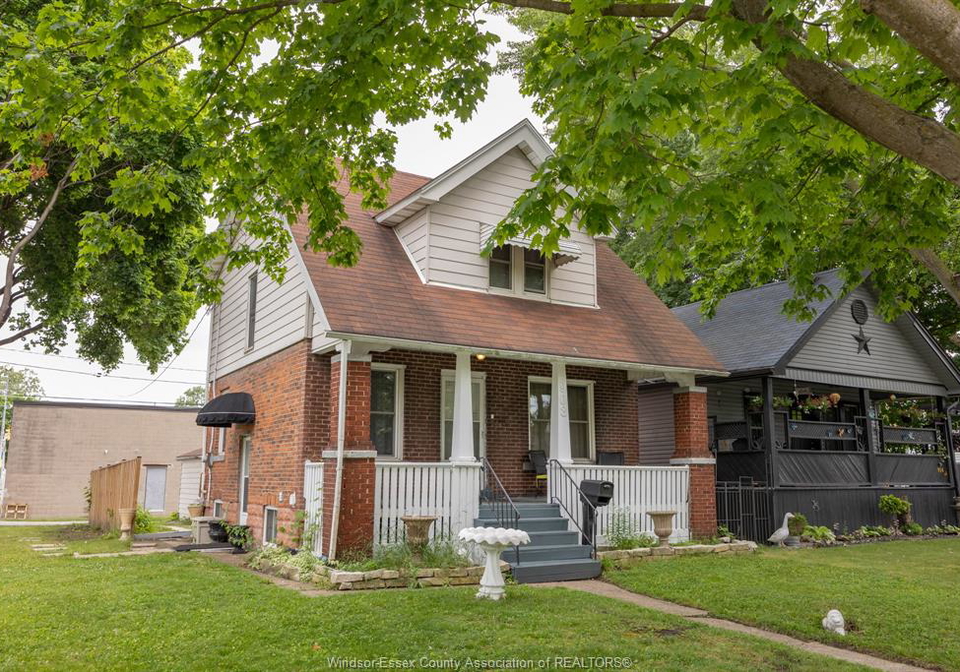 908-oak-street-windsor-ontario-26013858