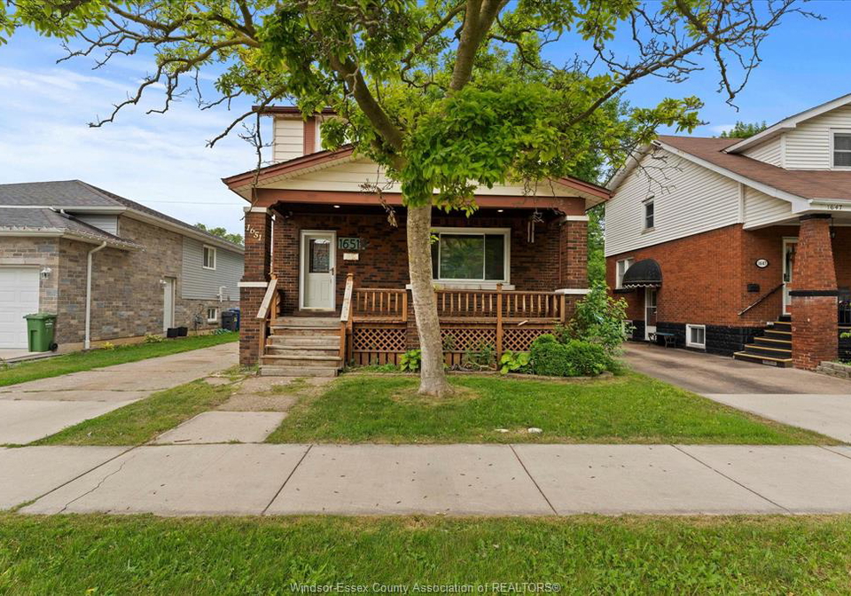 1651-francois-road-windsor-ontario-26013892