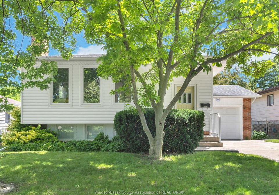 9955-ridge-rd-windsor-ontario-26013894