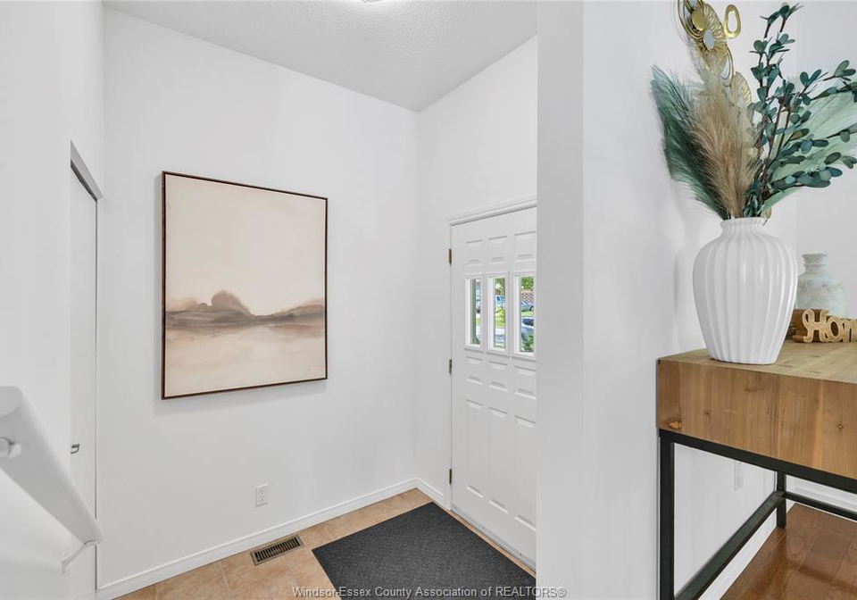 9955-ridge-rd-windsor-ontario-26013894