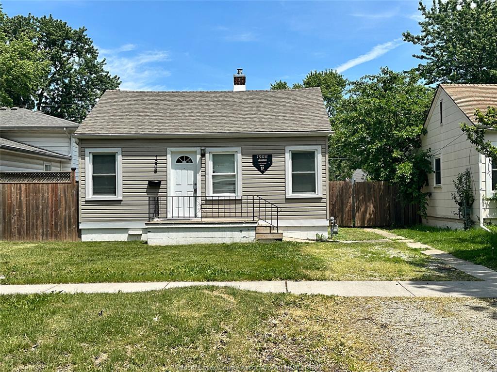 1908-aubin-road-windsor-ontario-26013897