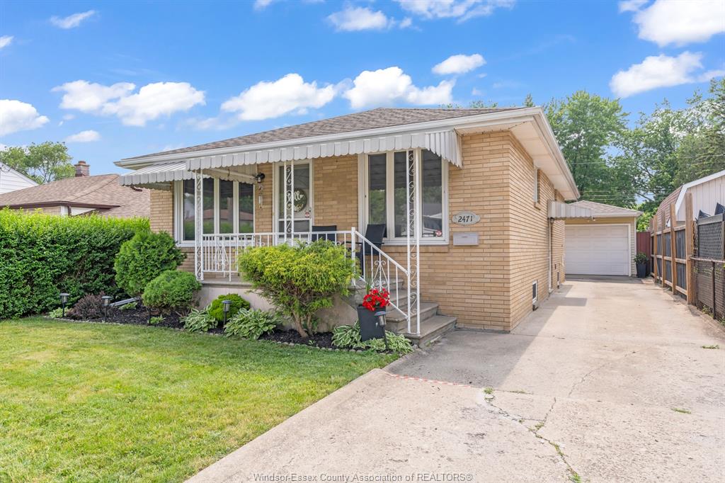2471-chandler-road-windsor-ontario-26013898