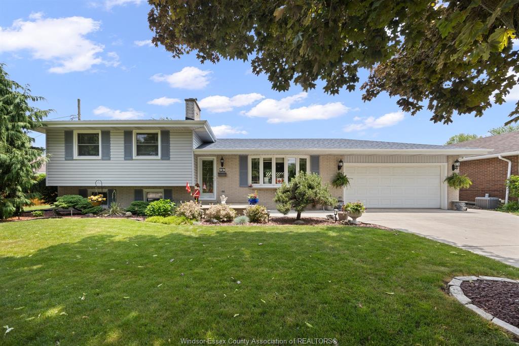 99-victoria-street-south-amherstburg-ontario-26013912