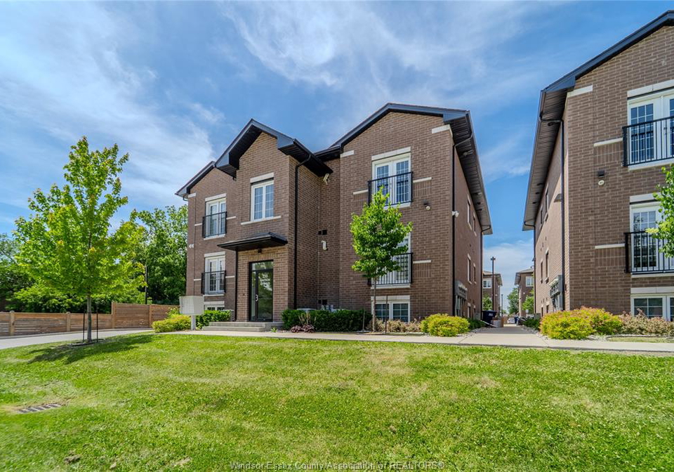 233-watson-avenue-windsor-ontario-26013930