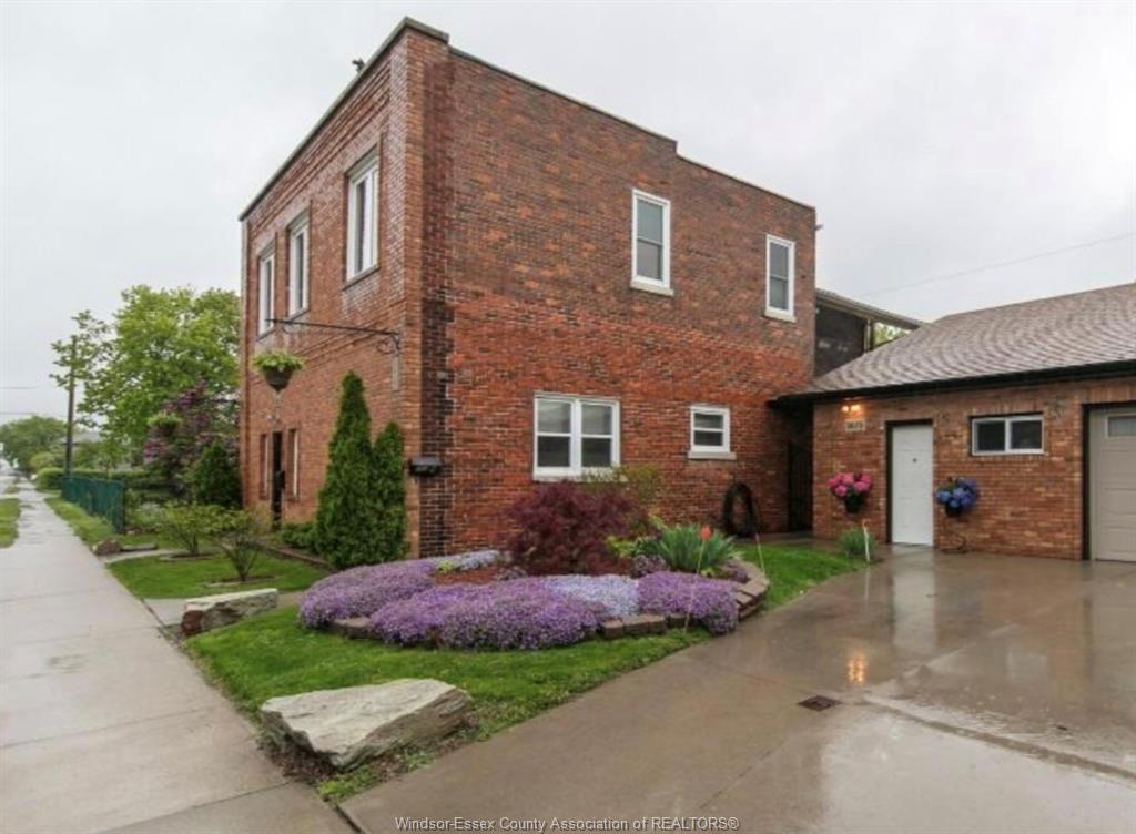 1679-drouillard-windsor-ontario-26013949