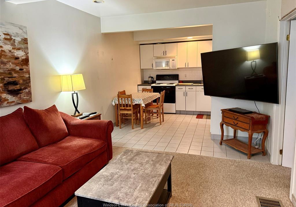 1679-drouillard-windsor-ontario-26013949
